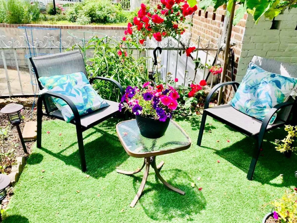Lga Airport 3 Mins, 3 Bedroom Duplex House, Parking And Private Backyard, 9Mins Subway! New York Ngoại thất bức ảnh