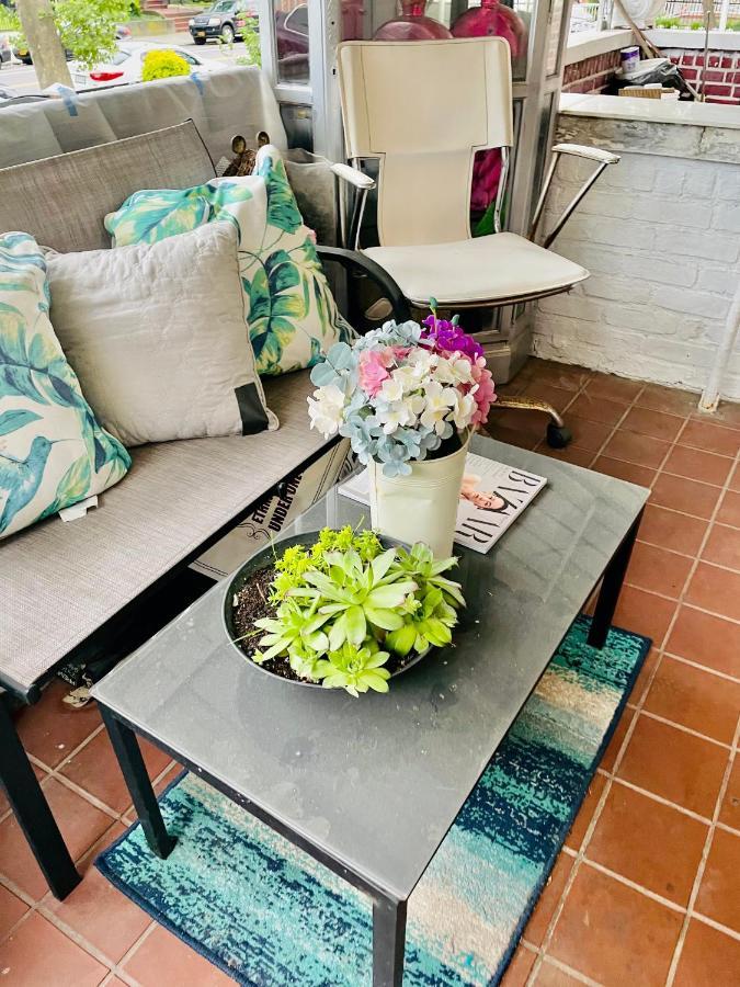 Lga Airport 3 Mins, 3 Bedroom Duplex House, Parking And Private Backyard, 9Mins Subway! New York Ngoại thất bức ảnh