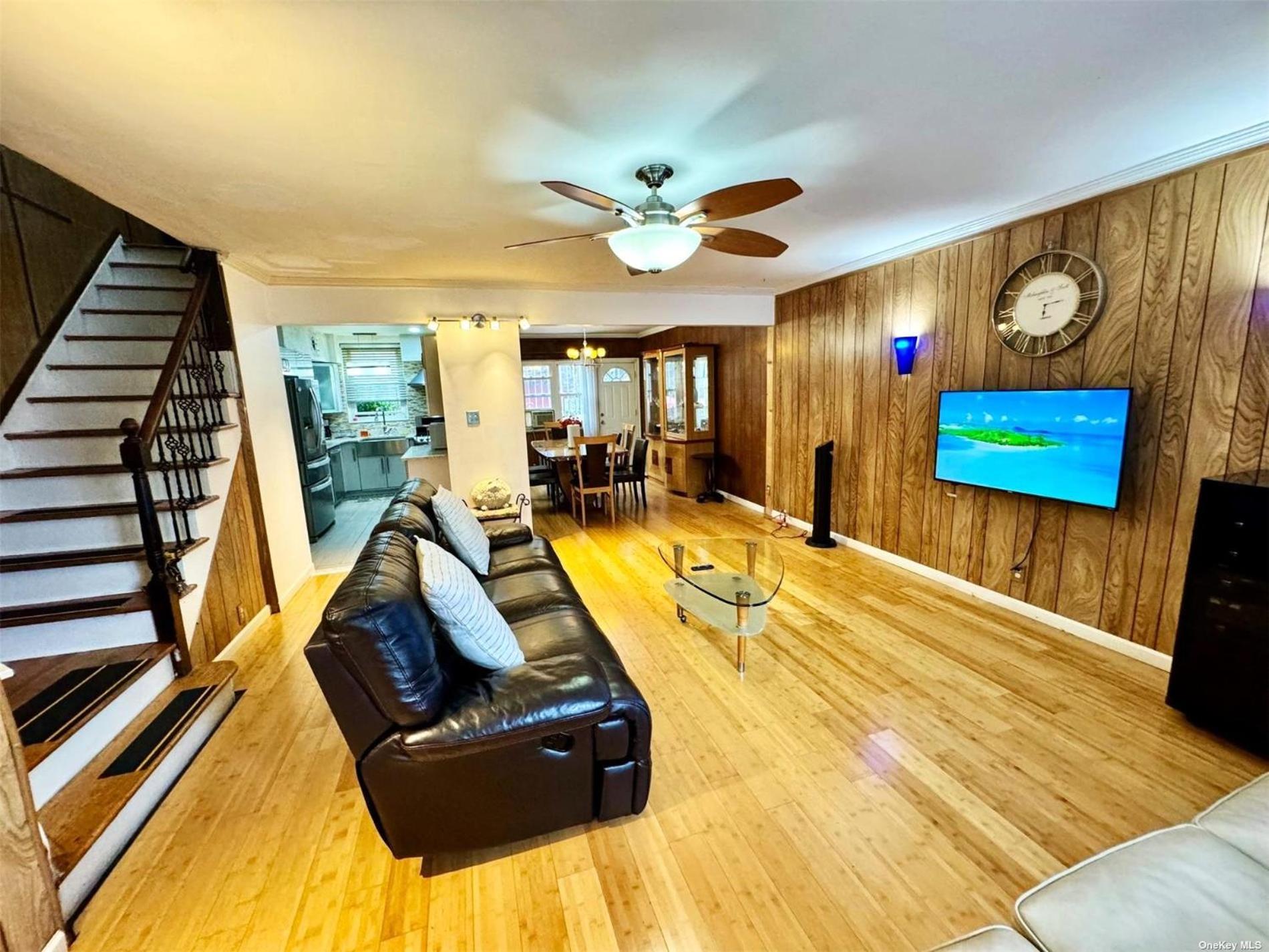 Lga Airport 3 Mins, 3 Bedroom Duplex House, Parking And Private Backyard, 9Mins Subway! New York Ngoại thất bức ảnh